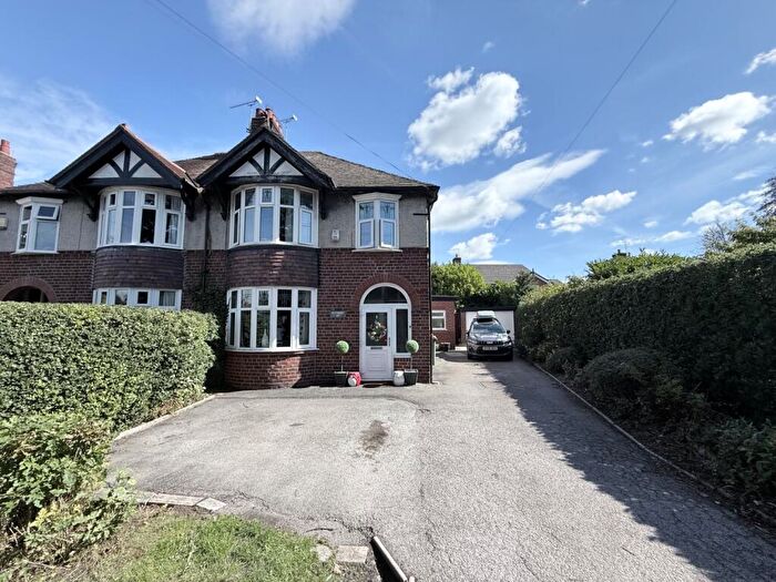 3 Bedroom Semi Detached House To Rent In Wellington Road, Nantwich, Cheshire, CW5