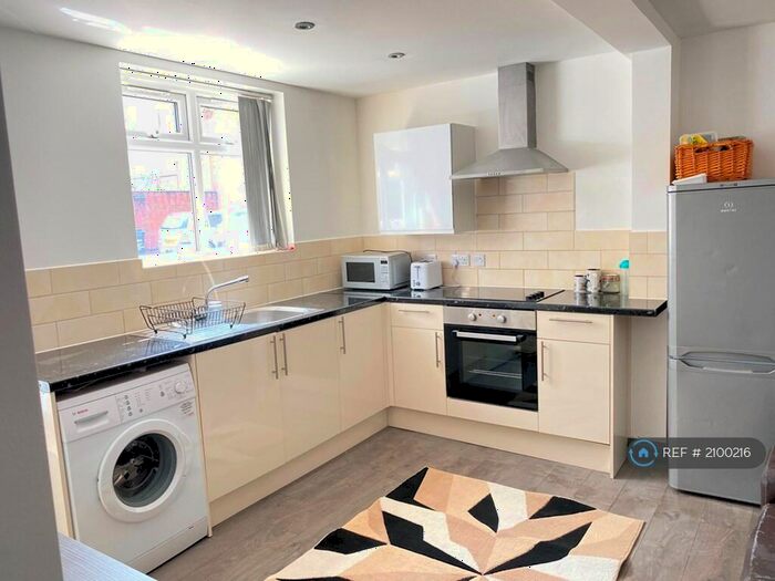 1 Bedroom Flat To Rent In Nottingham Road, Loughborough, LE11