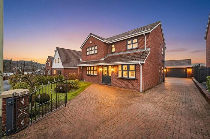 4 Bedroom Detached House For Sale In The Ferns, Quakers Yard, CF46