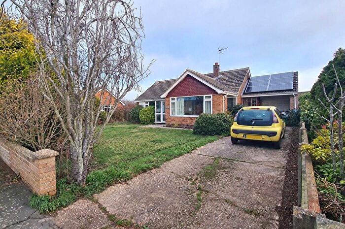 2 Bedroom Detached Bungalow For Sale In Spenser Avenue, North Walsham, NR28