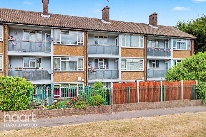 1 Bedroom Apartment For Sale In Trowbridge Road, Harold Hill, RM3