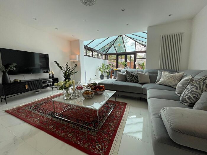 3 Bedroom Terraced House To Rent In Chenduit Way, Stanmore, HA7