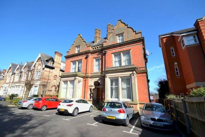 1 Bedroom Flat To Rent In London Road, Stoneygate, Leicester, LE2