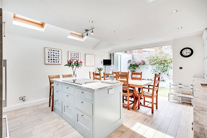 4 Bedroom Terraced House To Rent In Ackmar Road, SW6