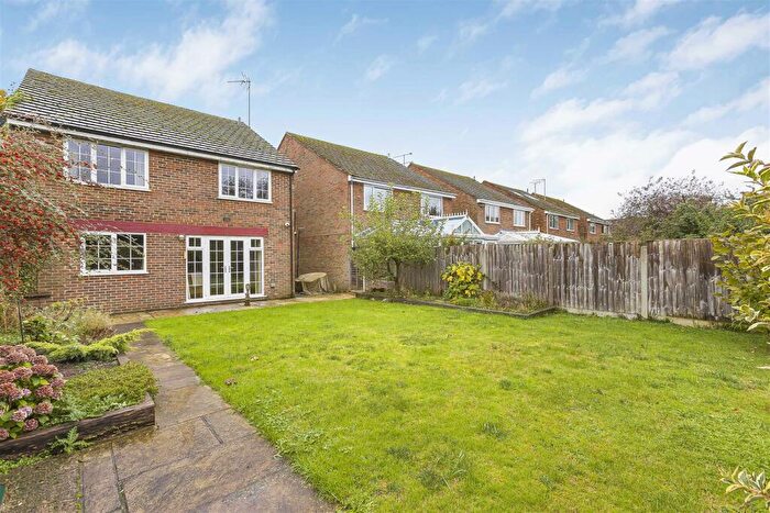 4 Bedroom Detached House For Sale In Godfries Close, Tewin, AL6