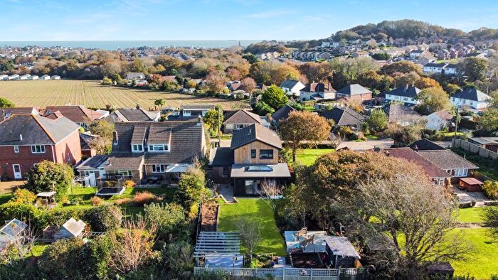 4 Bedroom Detached House For Sale In Upper Hyde Farm Lane, Shanklin, PO37