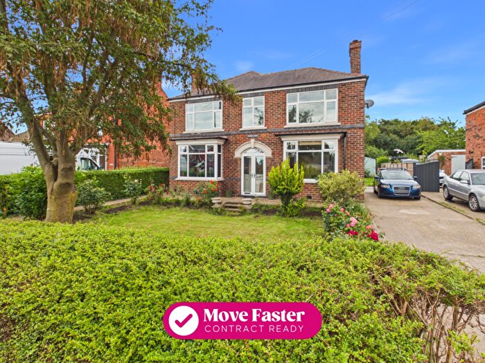 4 Bedroom Detached House For Sale In Wold Road, Barrow-upon-humber, Lincolnshire, DN19