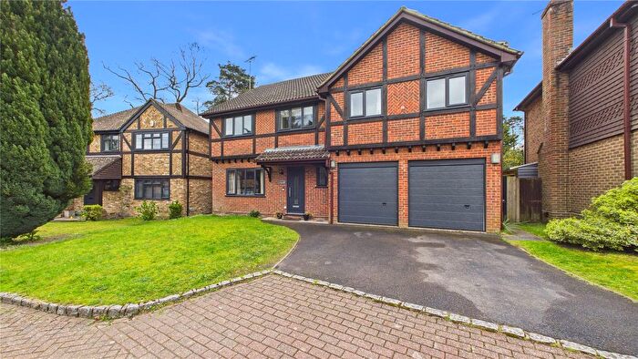 6 Bedroom Detached House For Sale In Bagshot, Surrey, GU19