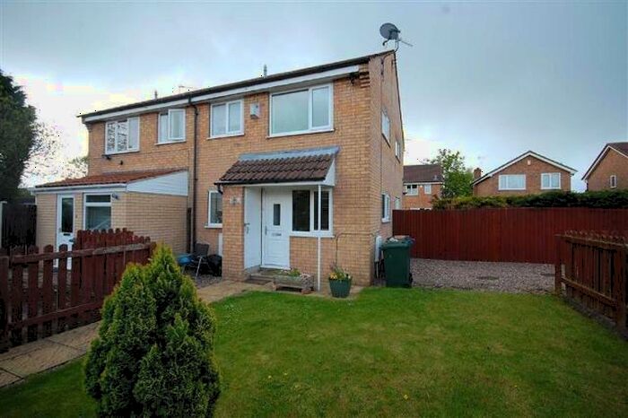 1 Bedroom Maisonette To Rent In Pinfold Court, Sherburn In Elmet, LS25