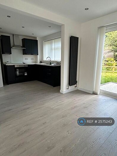 3 Bedroom Semi-Detached House To Rent In Pool Street, Newcastle-Under-Lyme, ST5