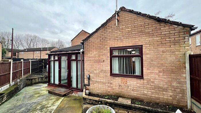 2 Bedroom Bungalow For Sale In Wareham Court, Barnstaple Road, Scunthorpe, DN17