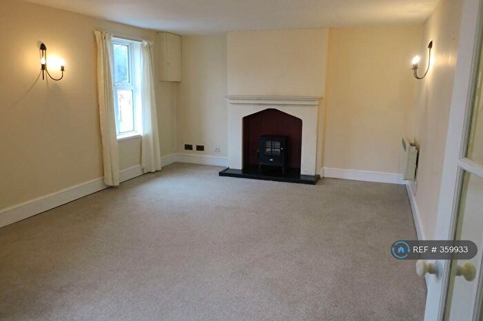 2 Bedroom Maisonette To Rent In Bawtry Road, Worksop, S81