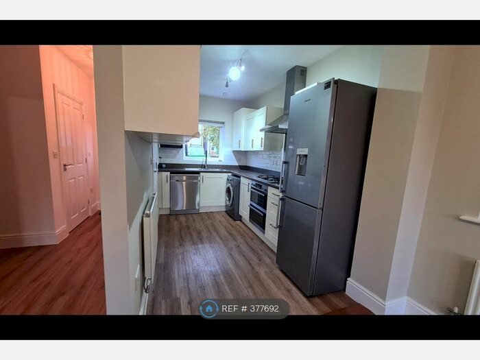 3 Bedroom Semi-Detached House To Rent In Willowherb Road, Emersons Green, Bristol, BS16