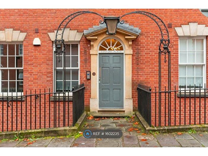 1 Bedroom Flat To Rent In Norfolk Terrace, Bristol, BS2