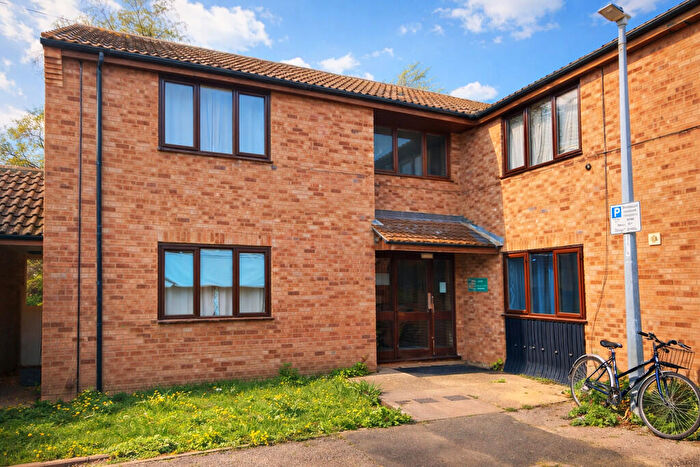 Studio For Sale In Corrie Road, Cambridge, CB1