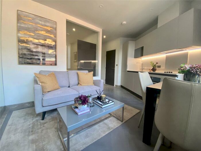 1 Bedroom Apartment To Rent In Duke Street, Reading, RG1