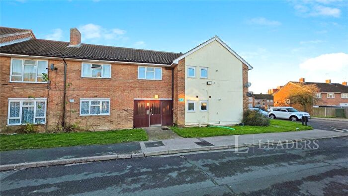 2 Bedroom Apartment For Sale In The Hides, Harlow, Essex, CM20