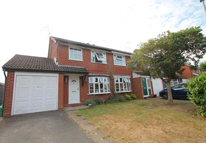 3 Bedroom Semi-Detached House To Rent In Laurel Close, Wokingham, Berkshire, RG41