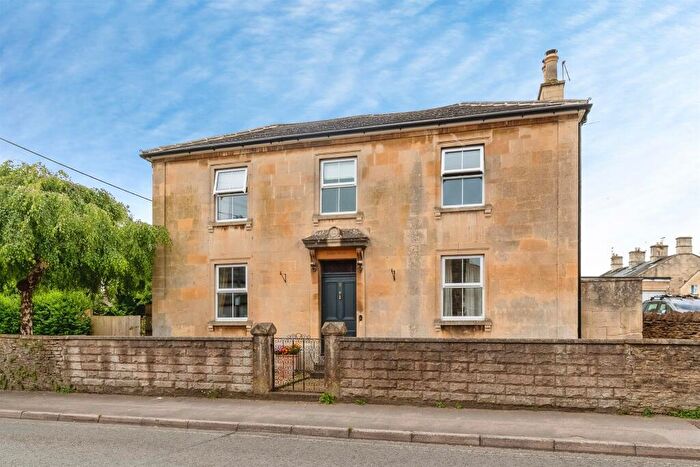 4 Bedroom Detached House For Sale In Pickwick Road, Corsham, SN13