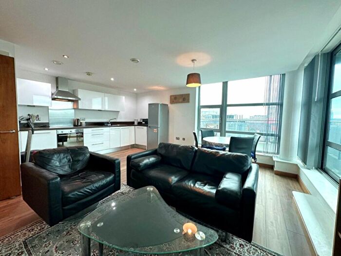 2 Bedroom Flat To Rent In Great George Street, Leeds, West Yorkshire, LS1