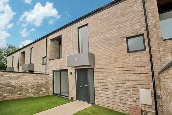 3 Bedroom Terraced House To Rent In Gloucester Road, Cheltenham, GL51