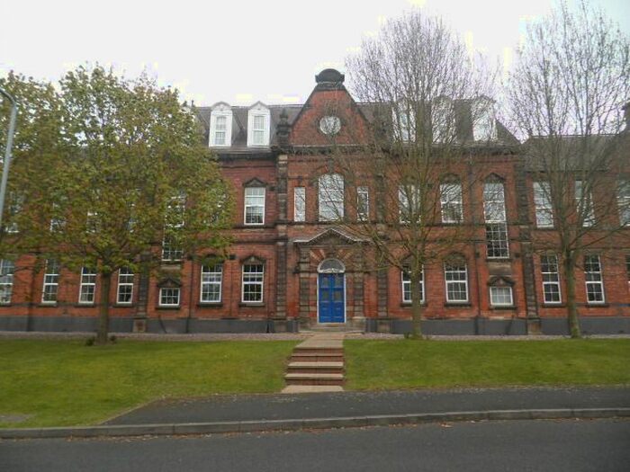 1 Bedroom Flat To Rent In Kensington Drive, Tamworth, B79