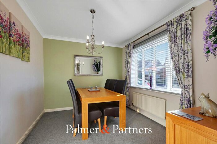 4 Bedroom Detached House For Sale In Gratian Close, Highwoods, Colchester, Essex, CO4
