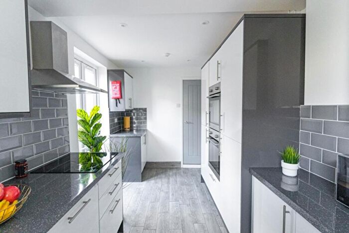 6 Bedroom House To Rent In Stansted Road, Southsea, Hampshire, PO5