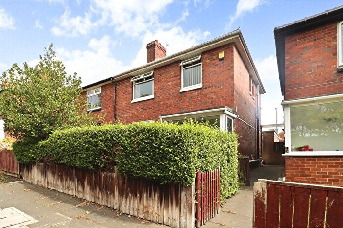 3 Bedroom Semi-Detached House For Sale In Burntland Avenue, Sunderland, Tyne And Wear, SR5