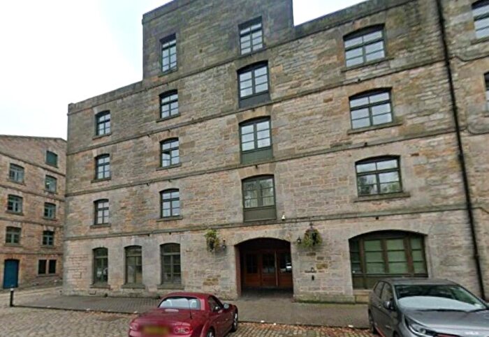 2 Bedroom Flat To Rent In Commercial Street, Leith, Edinburgh, EH6