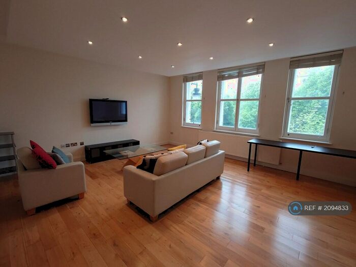 2 Bedroom Flat To Rent In Castle Gate, Bedford, MK40