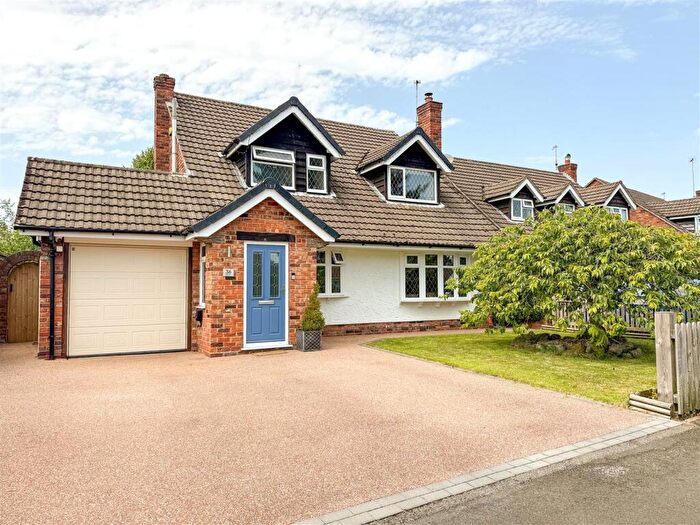 3 Bedroom House For Sale In Linksway, Congleton, CW12