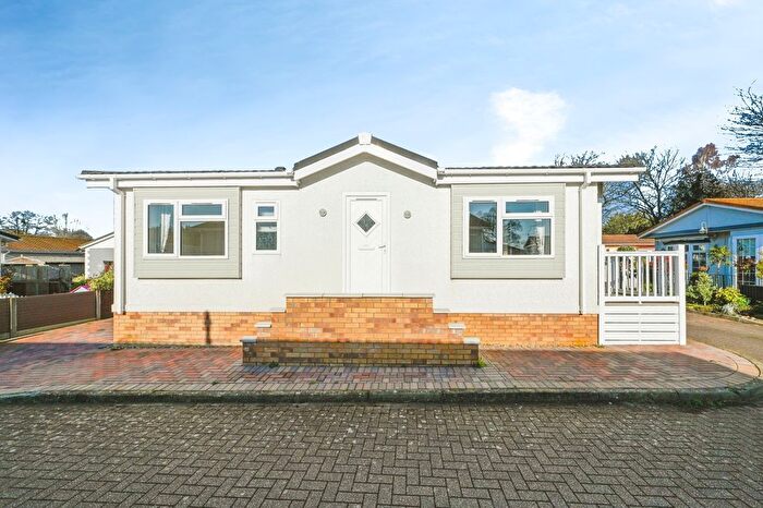 2 Bedroom Bungalow For Sale In Hardwick Bridge Residential Park, Hardwick Road, King's Lynn, Norfolk, PE30