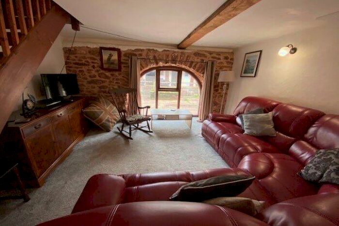 4 Bedroom Barn Conversion To Rent In Ash Priors, Taunton, TA4