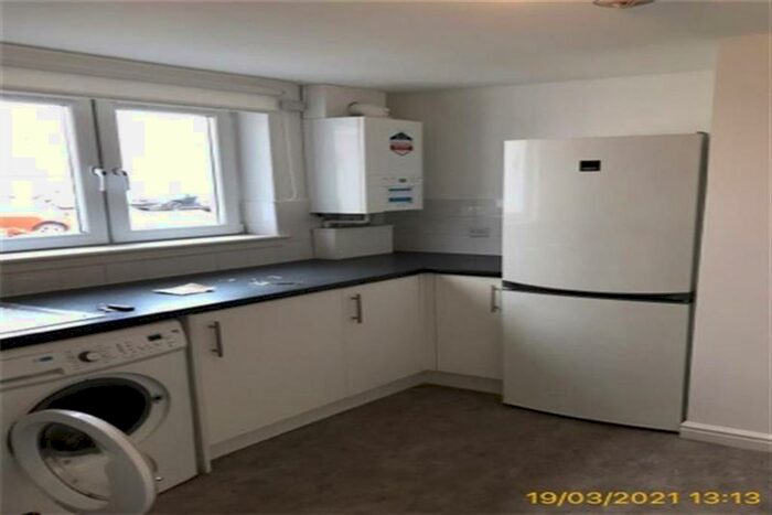 2 Bedroom Flat To Rent In Nova Scotia Place, EH12