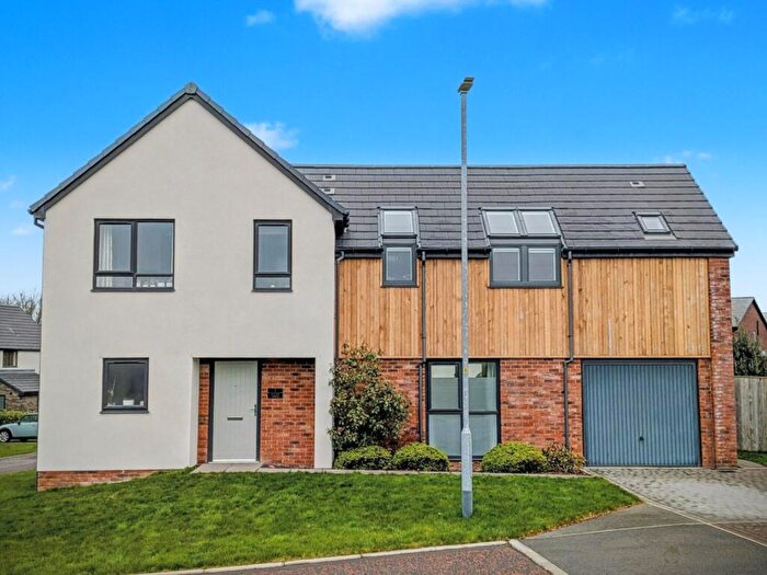 5 Bedroom Detached House For Sale In Calder Grove, Forton, Preston, PR3