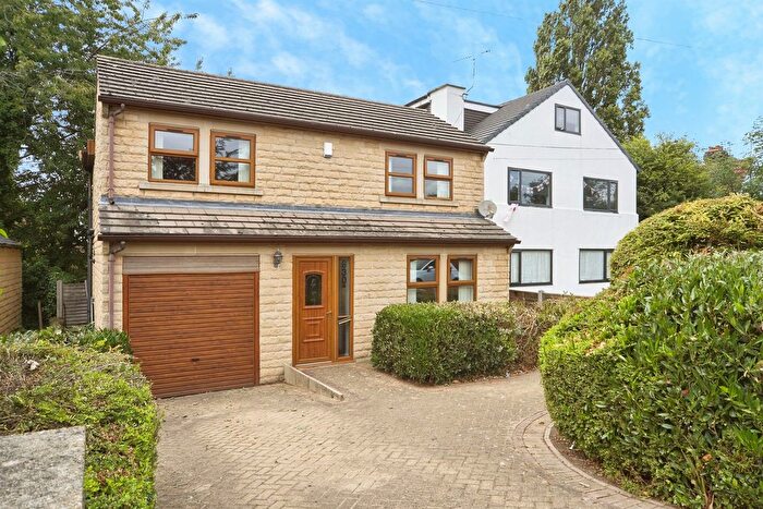 3 Bedroom Detached House For Sale In Leeds Amp; Bradford Road, Bramley, Leeds, LS13