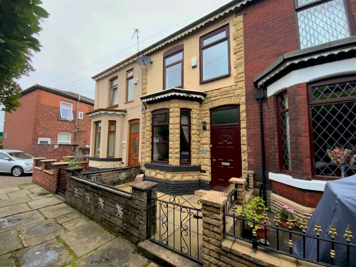 2 Bedroom Terraced House To Rent In Steeles Avenue, Hyde, SK14