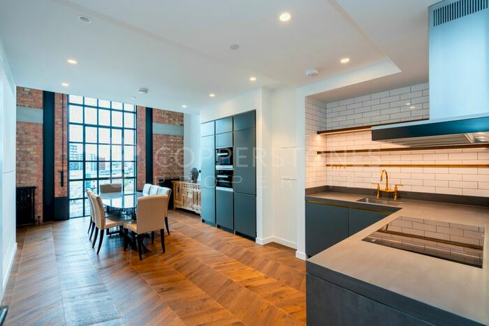 2 Bedroom Flat For Sale In Switch House East, Battersea Power Station, SW11