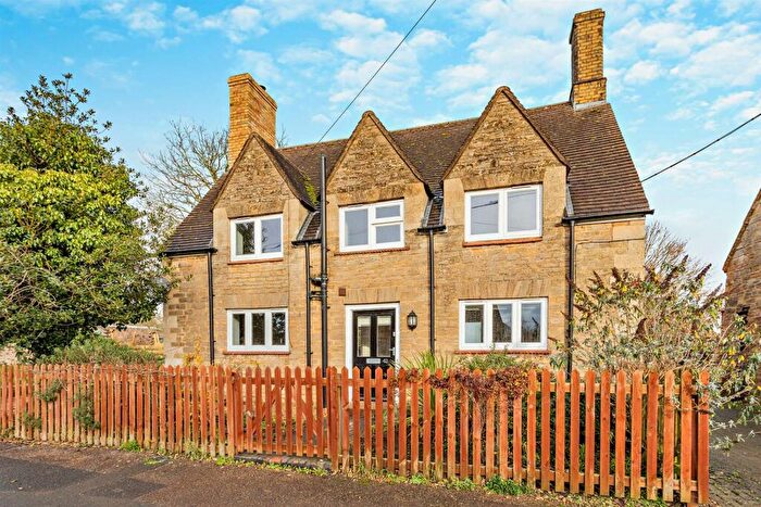 2 Bedroom Detached House For Sale In Main Street, Aldwincle, NN14