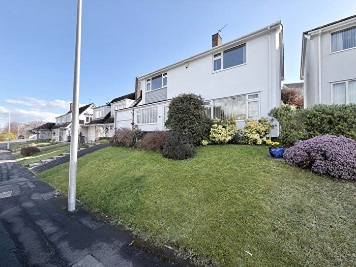 4 Bedroom Detached House For Sale In Glenwood Rise, Portishead, BS20