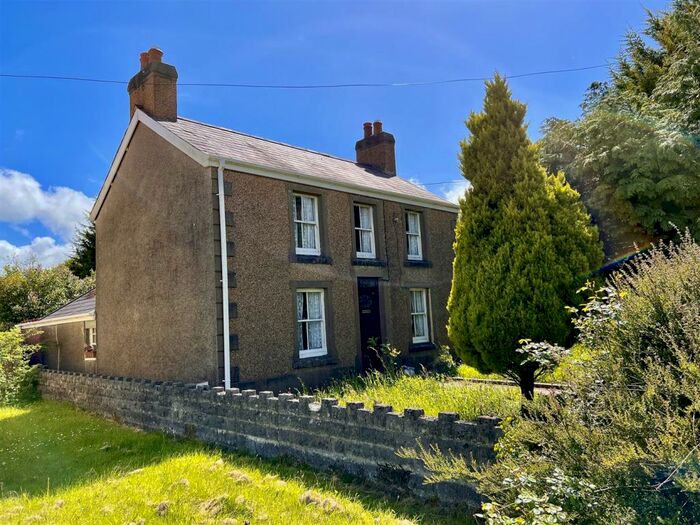 3 Bedroom Detached House For Sale In Pontardulais Road, Tycroes, Ammanford, SA18