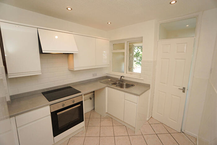 2 Bedroom Apartment To Rent In St Georges Avenue, Westhoughton, Bolton, BL5