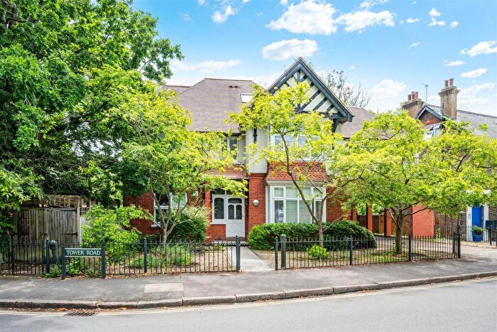 1 Bedroom Flat To Rent In Tower Road, Tadworth, KT20