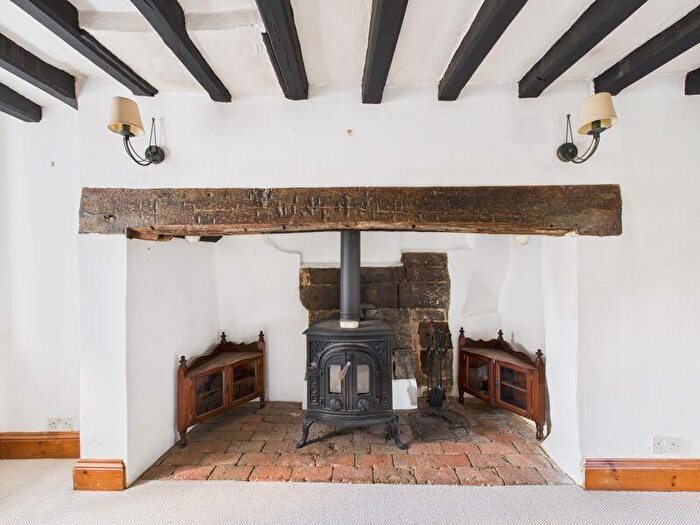 4 Bedroom House To Rent In High Street, Caterham On The Hill, CR3