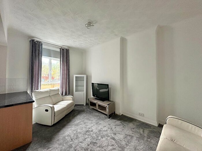 1 Bedroom Flat To Rent In Calder Street, Coatbridge, North Lanarkshire, ML5