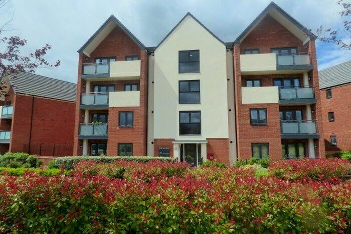 2 Bedroom Flat To Rent In Fairfields, Milton Keynes MK11