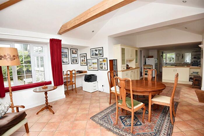 4 Bedroom Detached House For Sale In Mill Lane, Mere, BA12