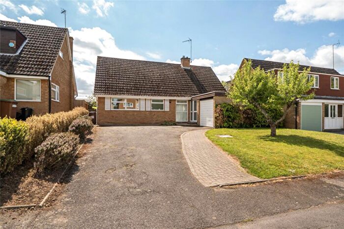 3 Bedroom Bungalow For Sale In Broadlands, Pitsford, Northampton, Northamptonshire, NN6