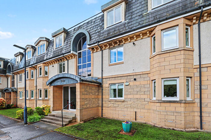 2 Bedroom Flat For Sale In Beechwood Gardens, Stirling, FK8
